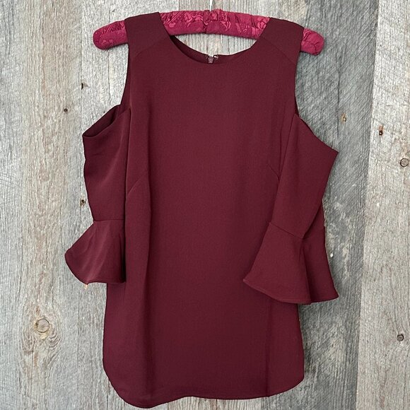 Ann Taylor Women's Cold Shoulder Lined Bell Sleeve Zip Back Blouse - Picture 8 of 9